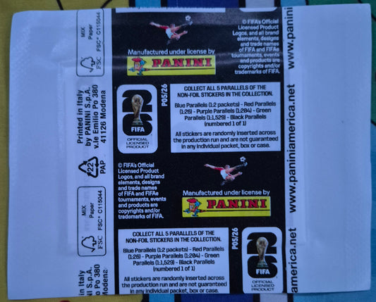 FIFA WOLRD CUP 2026 PANINI STICKER PACK INCLUDES 7 STICKERS INSIDE BRAND NEW !