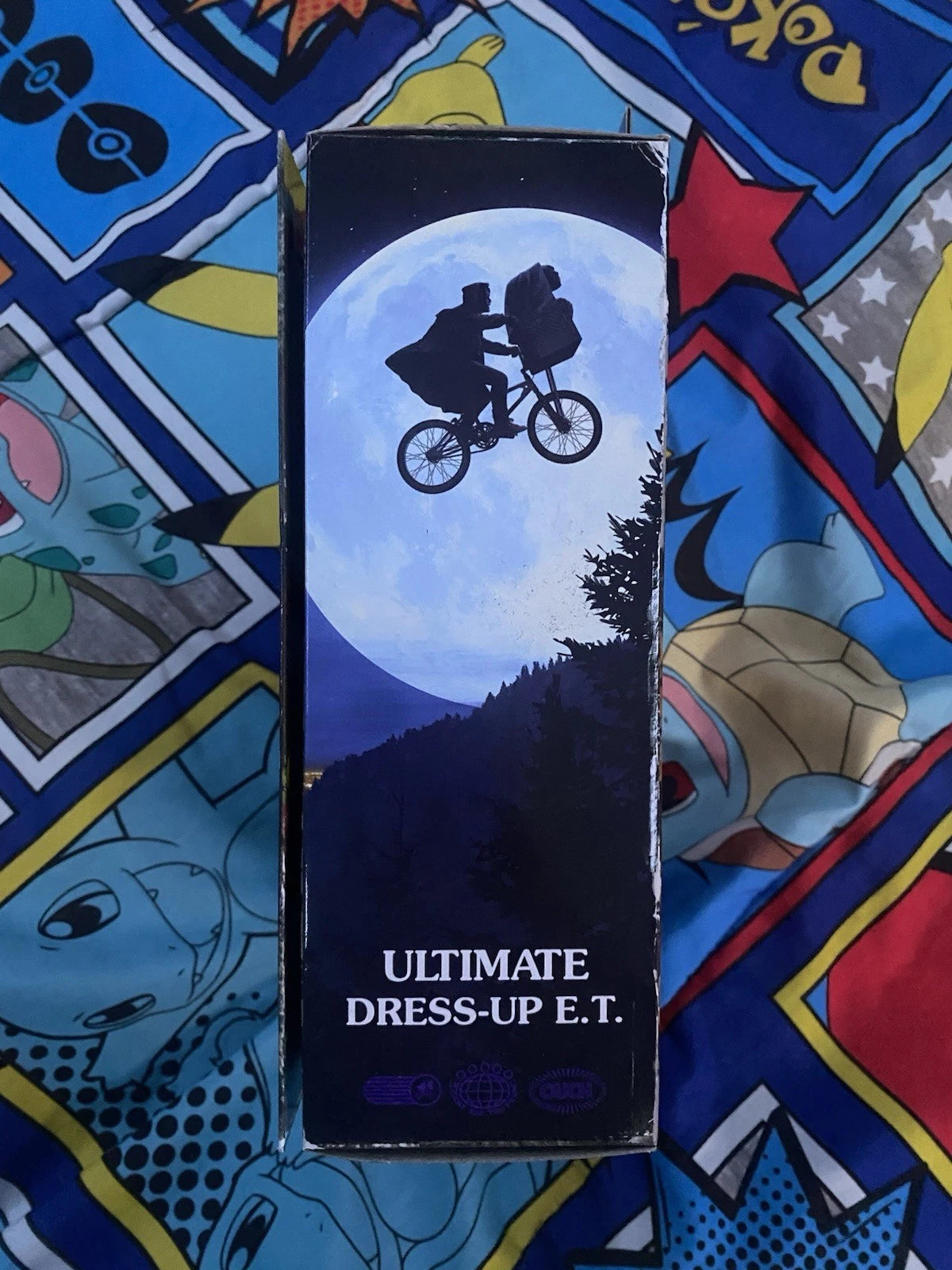 NECA E.T. The Extra-Terrestrial 40th Anniversary Ultimate Dress Up Action Figure