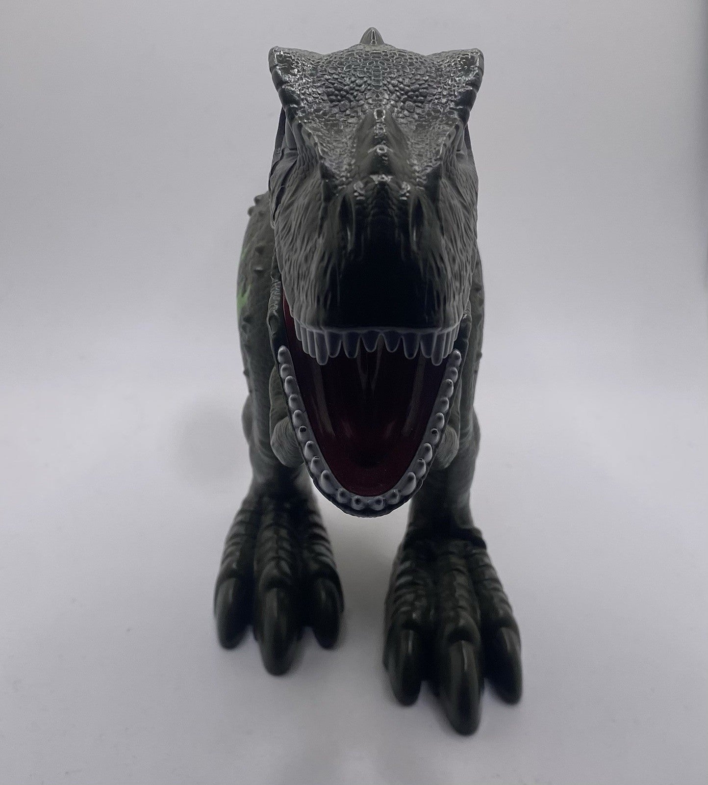 Robo Alive Robotic Battery Powered Walking Talking T-Rex Dinosaur Figure Zuru 12