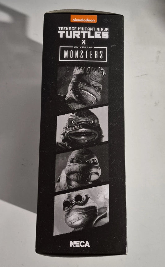 NECA Teenage Mutant Ninja Turtles Leonardo as Creature From The Black Lagoon NEW