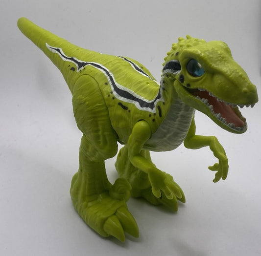 Green Raptor Dinosaur Robo Alive Rampaging Zuru Inc Action Figure Runs & Chomps
