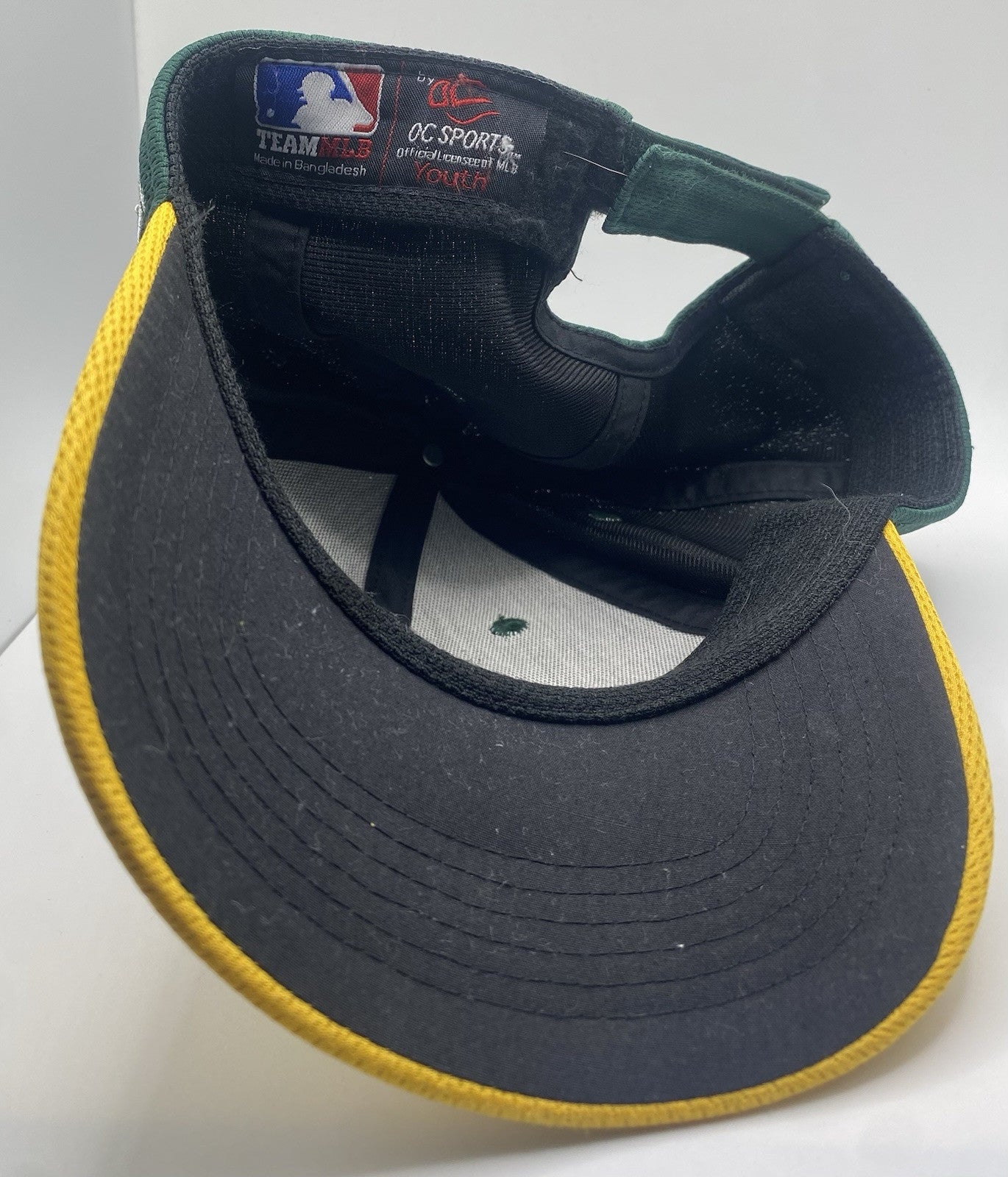 Oakland Athletics A's Strapback Baseball Cap Hat Green OC Sports OSFA MLB