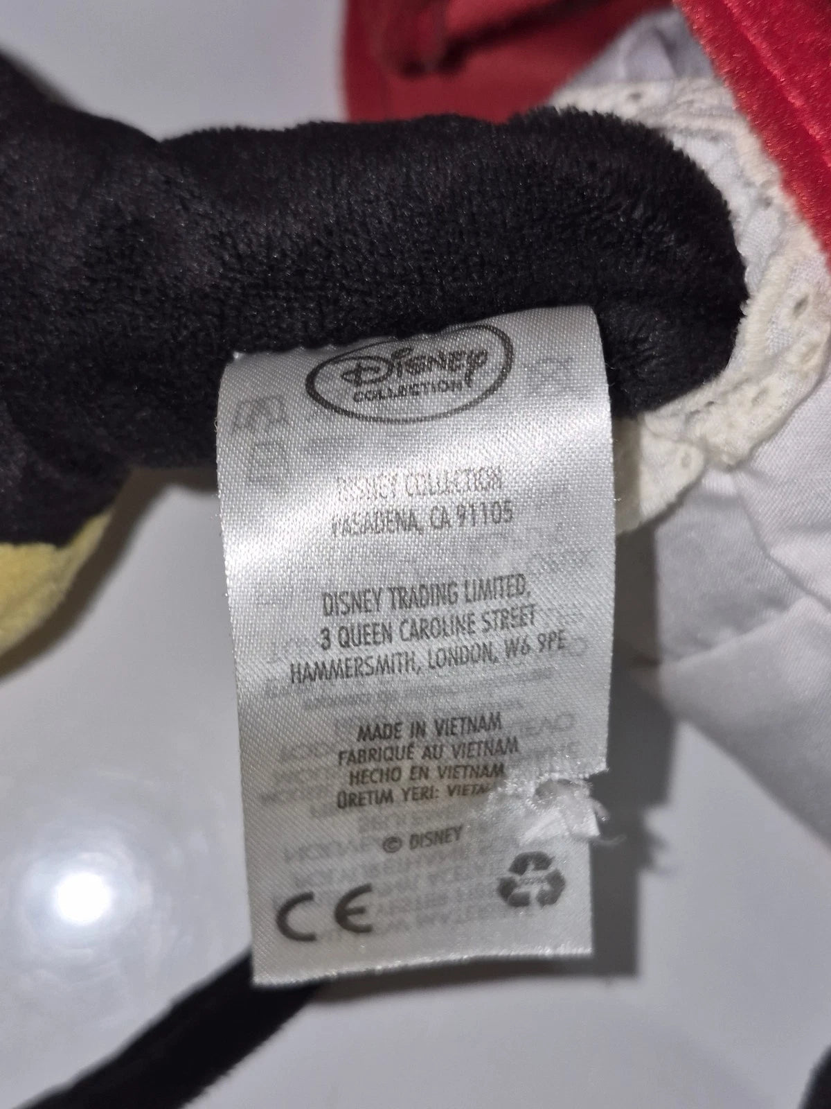 Disney Minnie Mouse Plush 18 in stuffed animal
