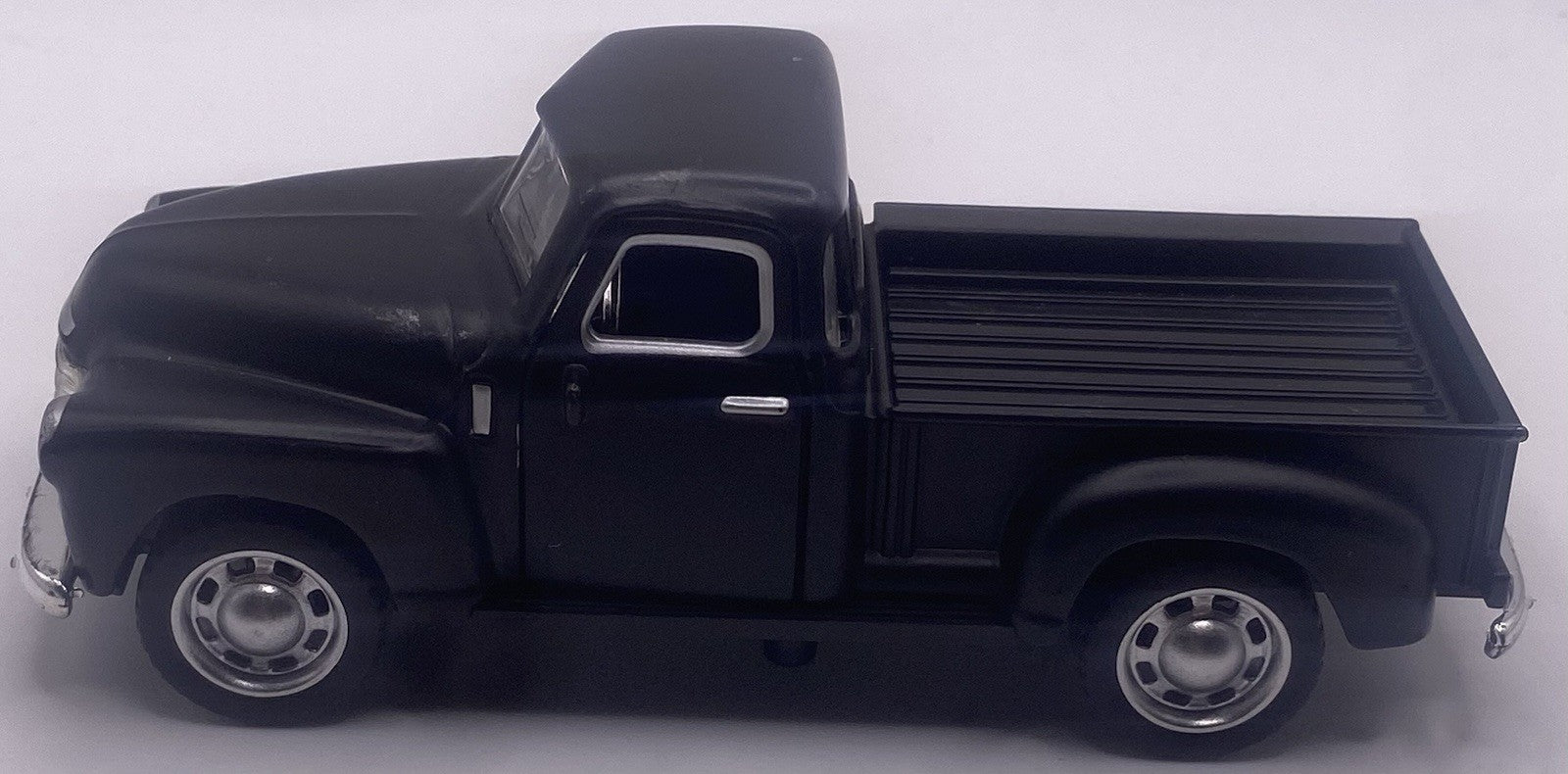 Black Alloy 1:32 Alloy Pickup Truck Birthday Cake Topper Collectible Inertia Toy