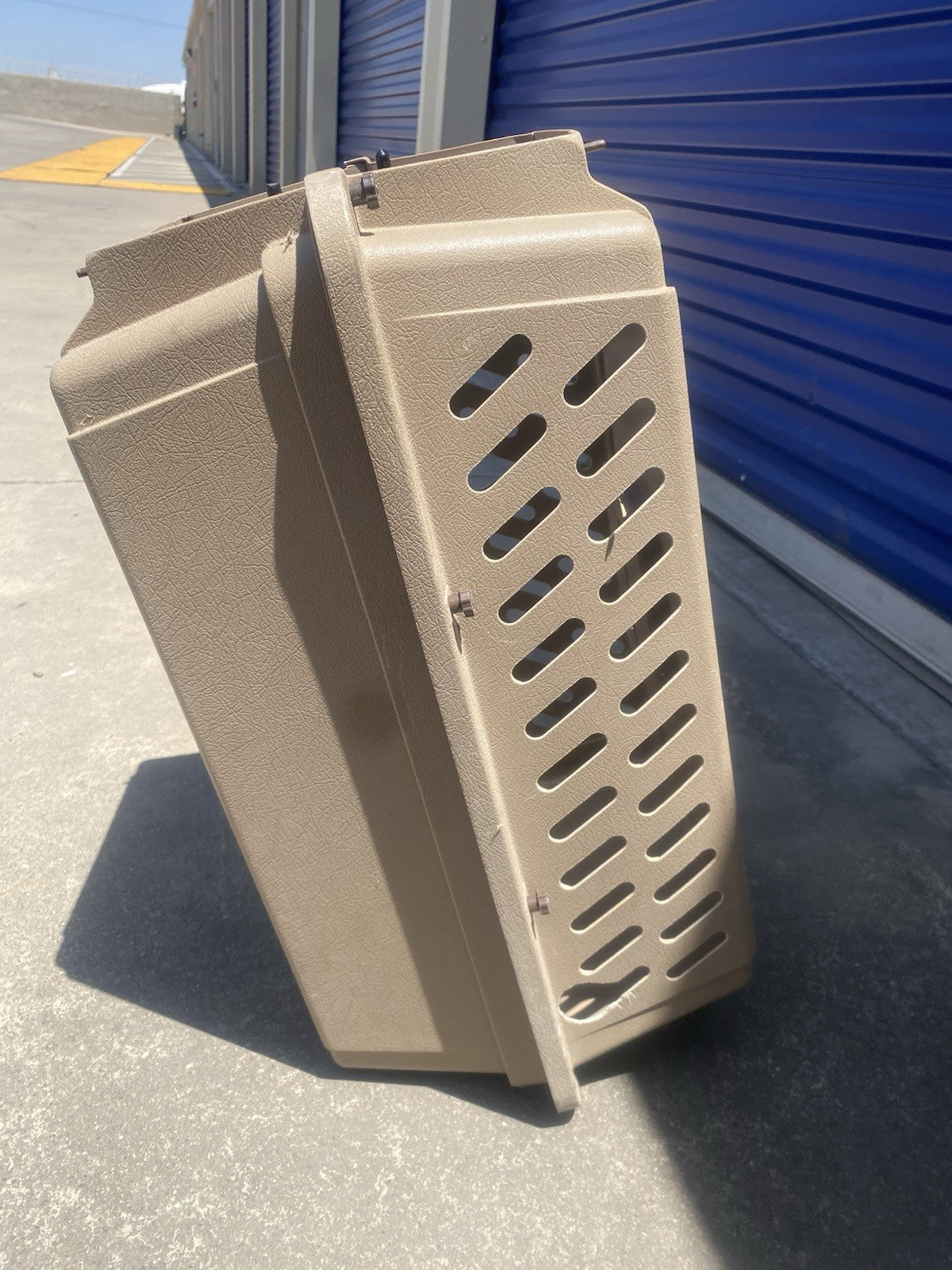 Brown Doskocil Kennel Cab 2