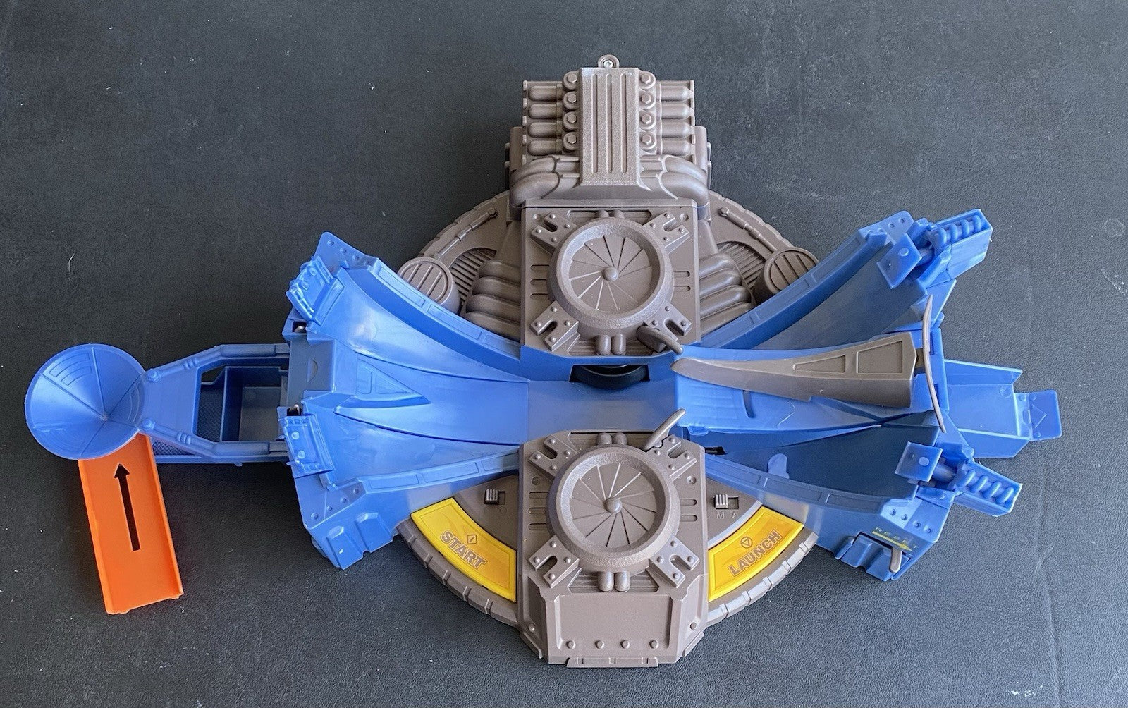 Hot Wheel Battery Powered Base For Tracks Untested !