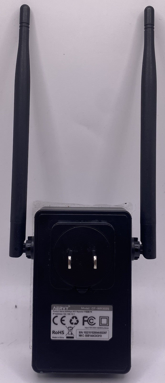 AERVY 300Mbps WI-FI Range Extender Color Black Still New Never Used !
