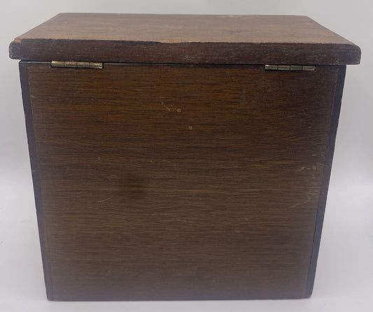Vintage wooden piano coated set of 4 coaster’s inside a piano shaped box