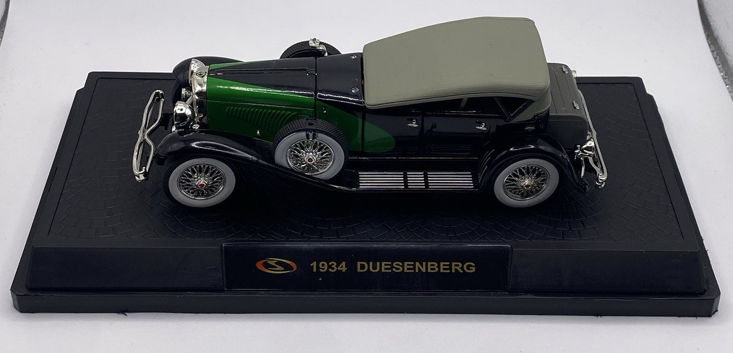1934 Duesenberg 1/32 scale car Missing Windshield