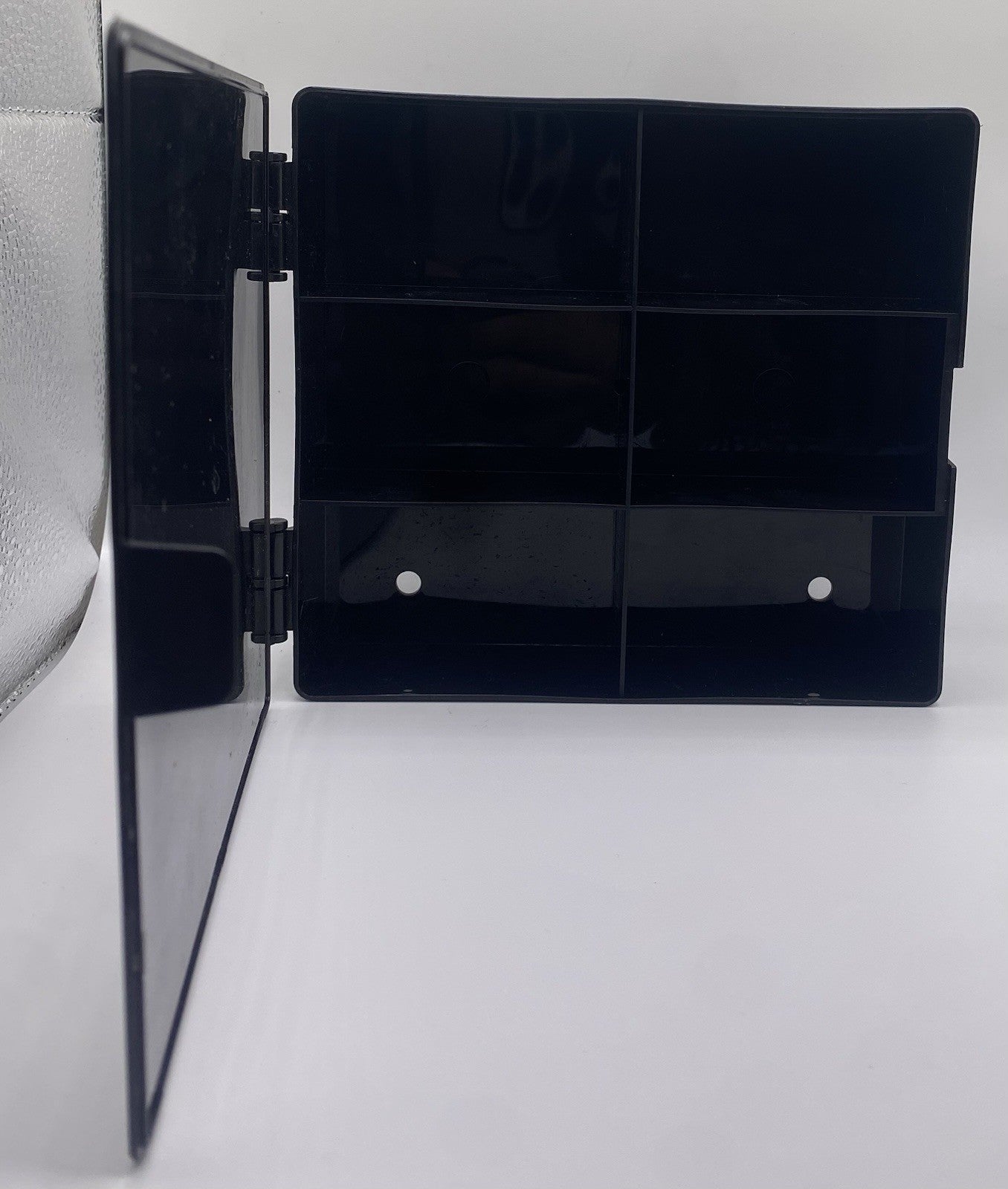 HOT WHEELS STORAGE CASE MADE TO RACE 6 CAR TRAVEL BOX