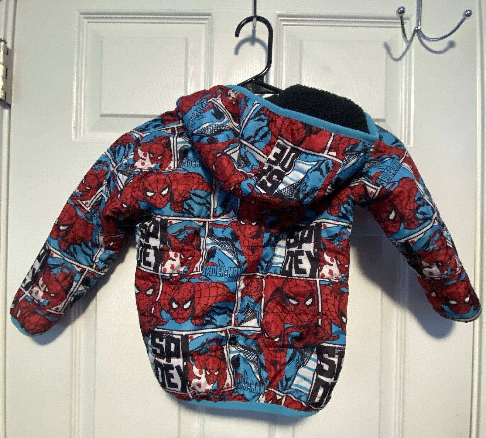 Red & blue Spiderman puffer jacket size: 3T