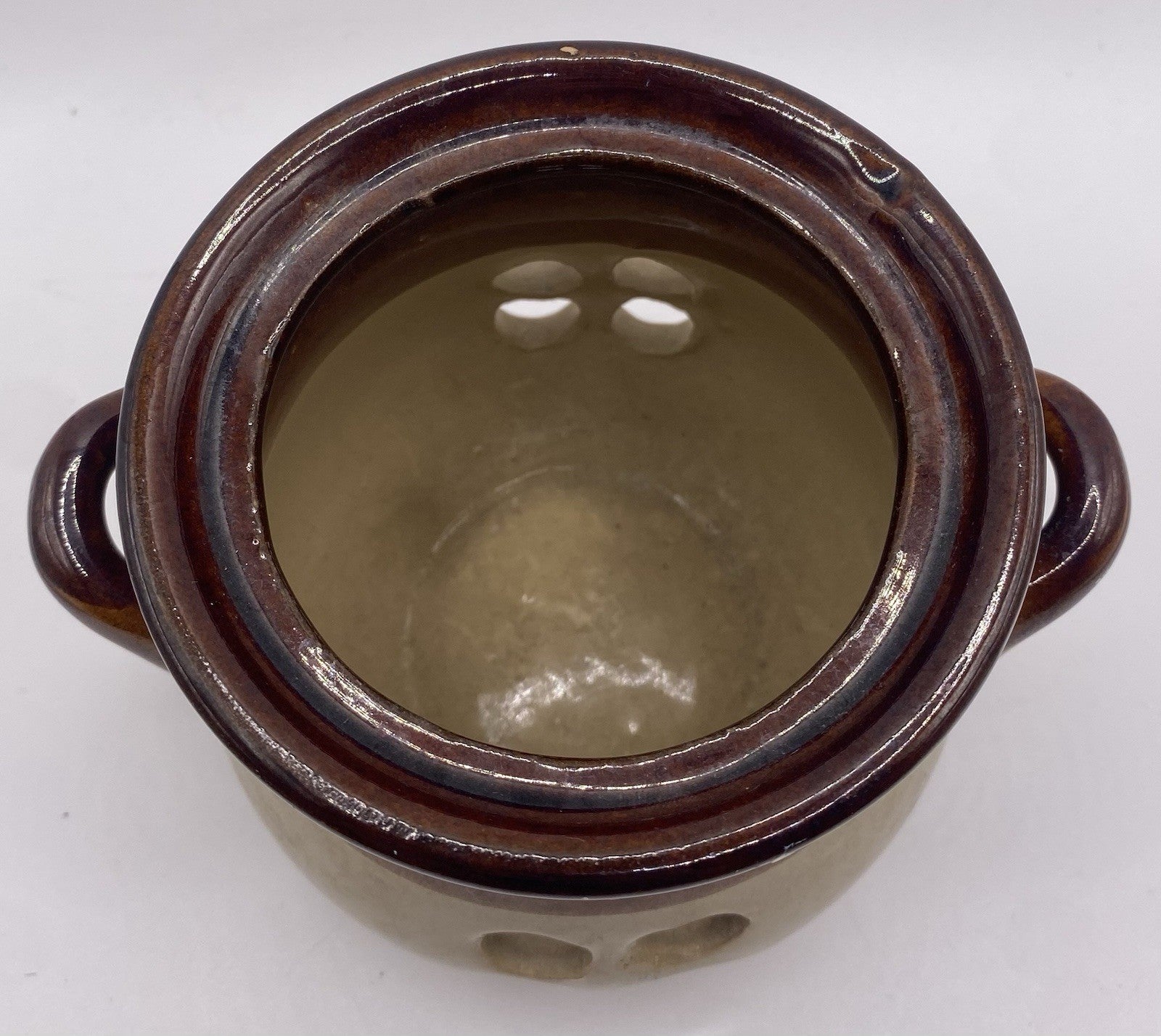 Ceramic Garlic Keeper Jug Style, In Good Condition 5" Tall Glazed Terracotta