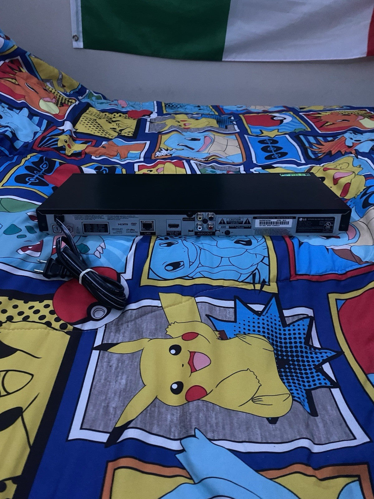 LG BP220 Blu-Ray Player TESTED STILL WORKS !