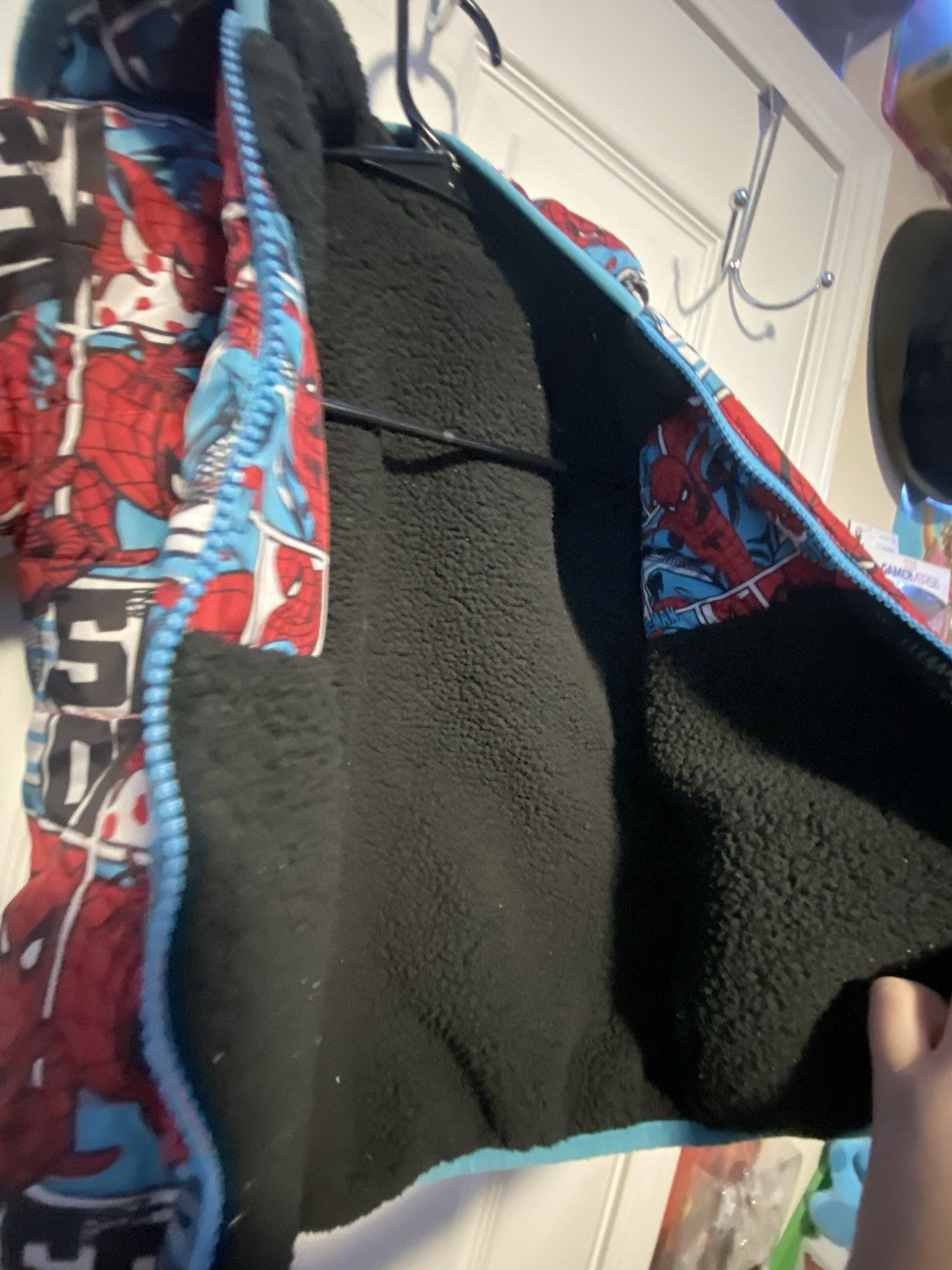 Red & blue Spiderman puffer jacket size: 3T