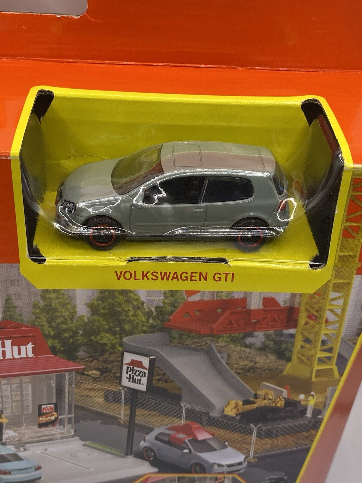 Matchbox Action Drivers Pizza Hut Playset MIB With Vehicle 2021 Pizza Run GTi
