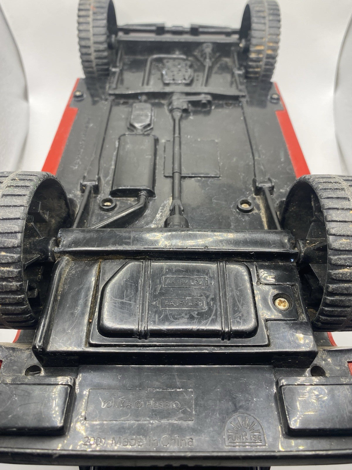 Tonka Jeep Wrangler Rescue 2001 Red w/ Sound. Works Just Scratch A Little Bit !