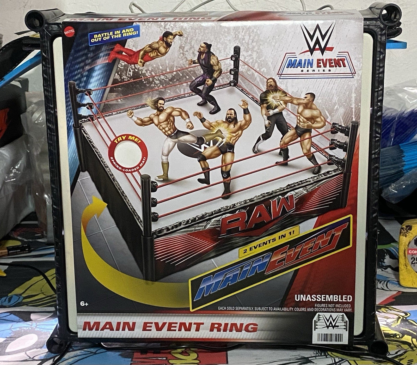 WWE Superstar Ring with Labels for Main Event & RAW, Spring-Loaded