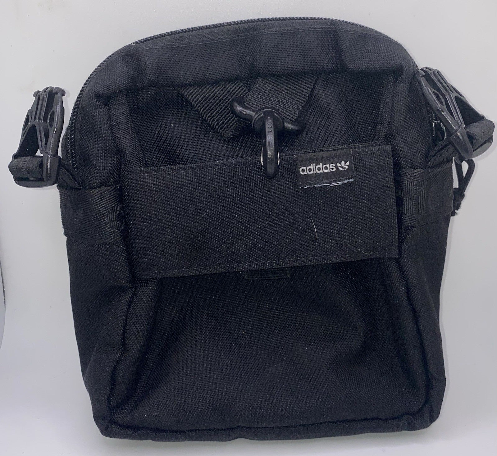 ADIDAS FESTIVAL CROSSBODY BAG LARGE JUST MISSING THE STRAP !