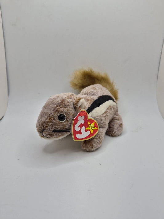 Ty Beanie Baby Chipper the Chipmunk DOB April 21, 1999 MWMT