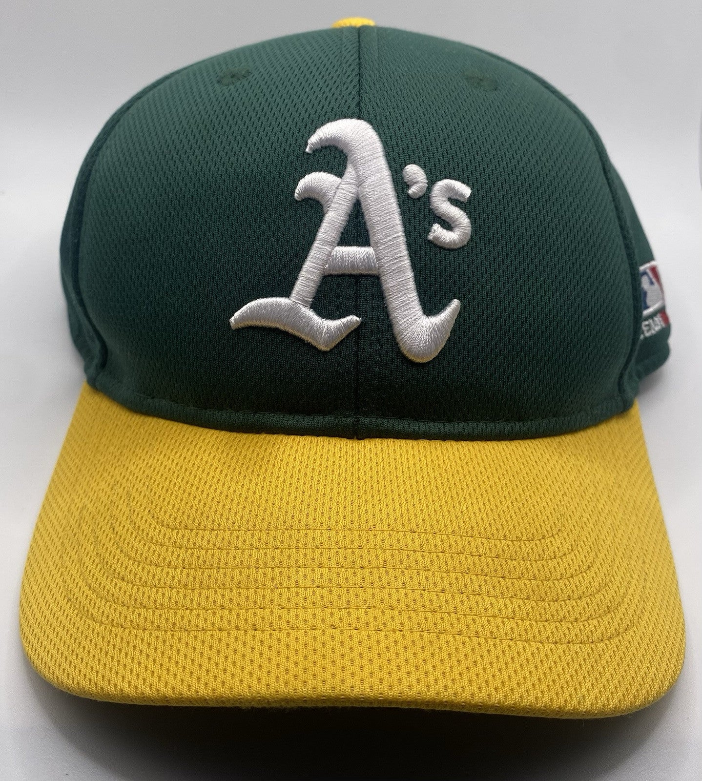 Oakland Athletics A's Strapback Baseball Cap Hat Green OC Sports OSFA MLB