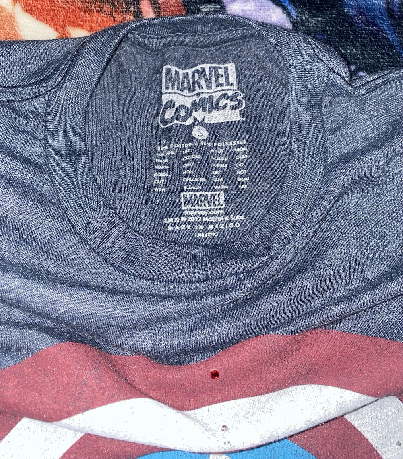Marvel Captain America Small T-shirt Navy Blue Star Shield Logo
