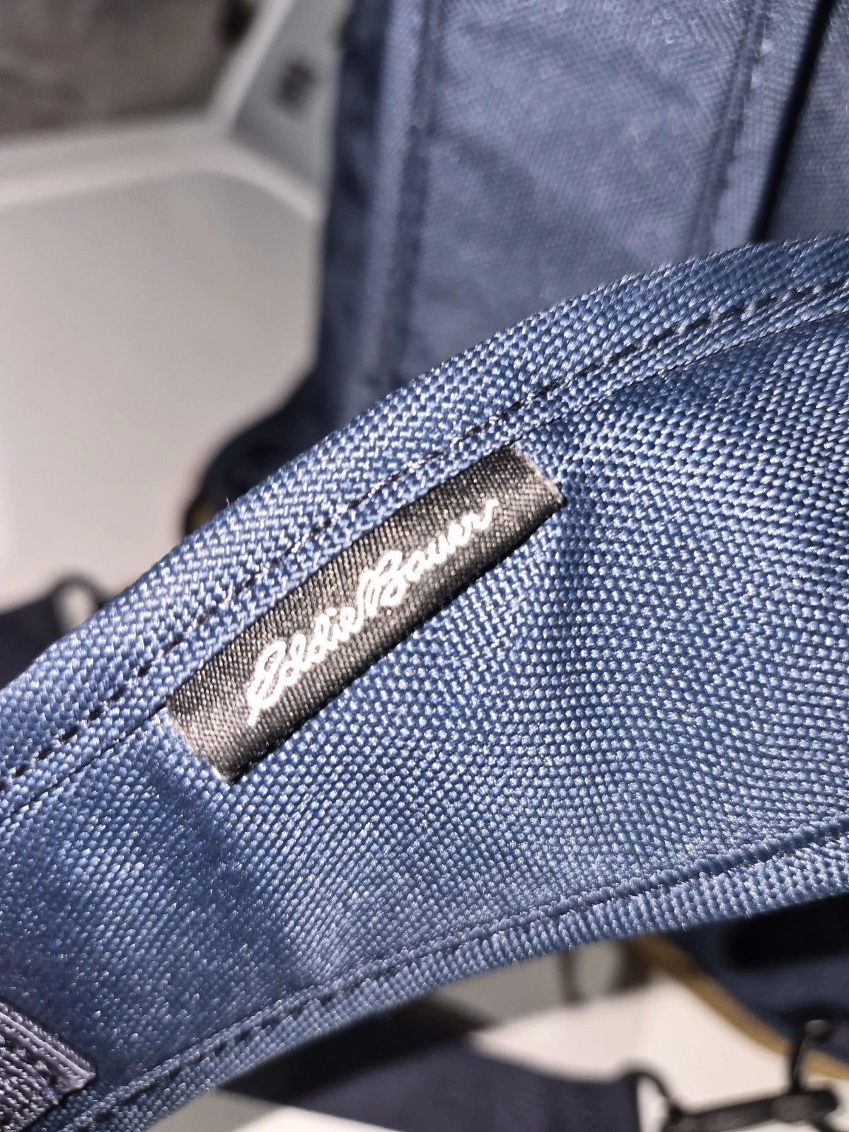Eddie Bauer Unisex-Adult Bygone Backpack Cooler, Med Indigo Regular ONESZE