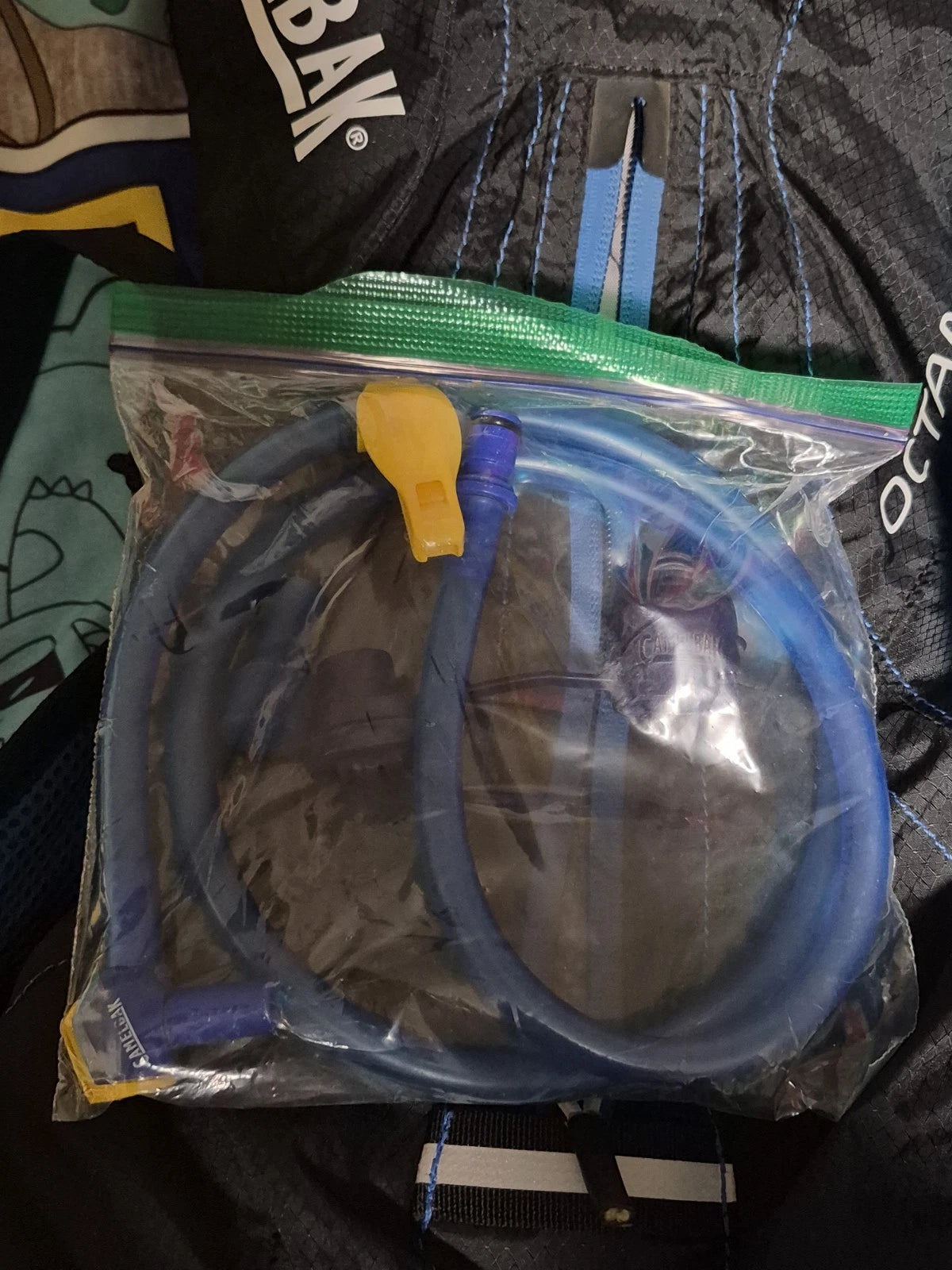 Camelbak Octane XCT Hydration Backpack, 3 litres (Black/Skydiver)