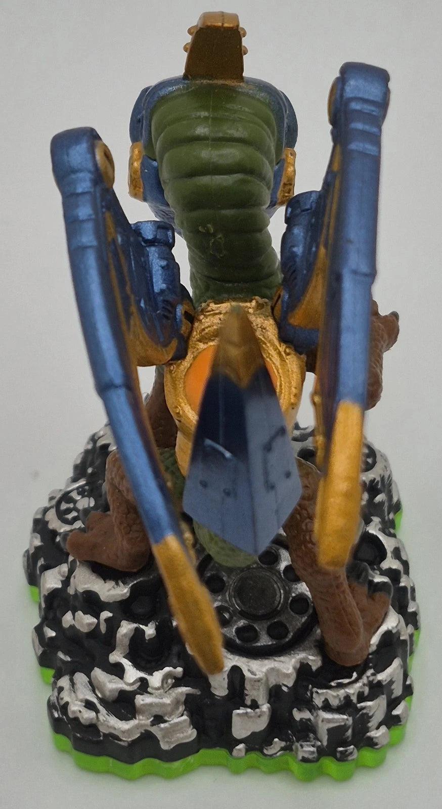 Skylanders Giants DROBOT Lightcore Figure