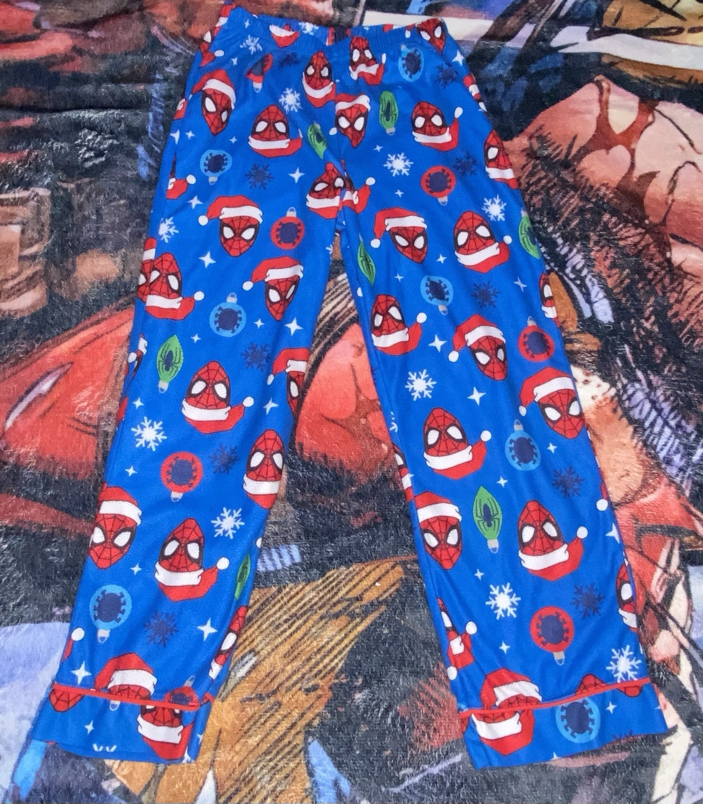 Spiderman Marvel Christmas Pajamas Sleepwear 2 Piece Coat Button up/Pants (8/10)