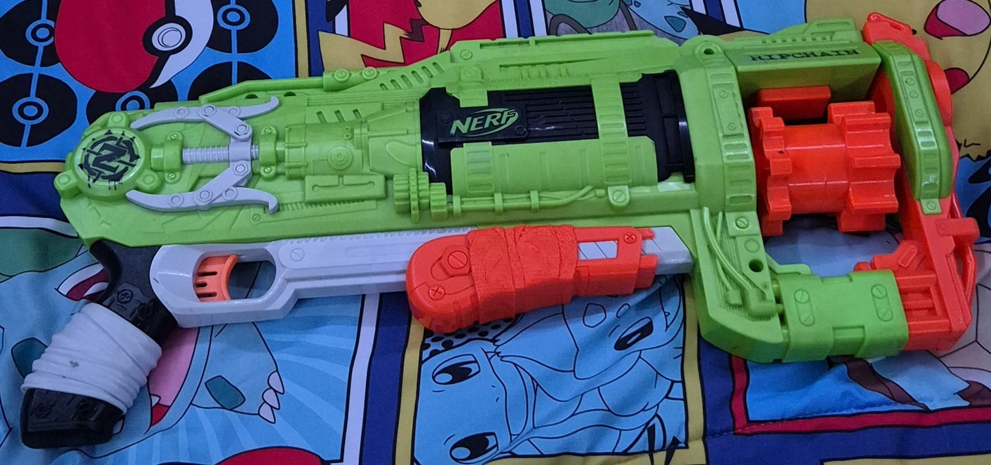 Nerf Zombie Strike Ripchain Dart Gun Tested Just Missing Dart Chain & Darts!