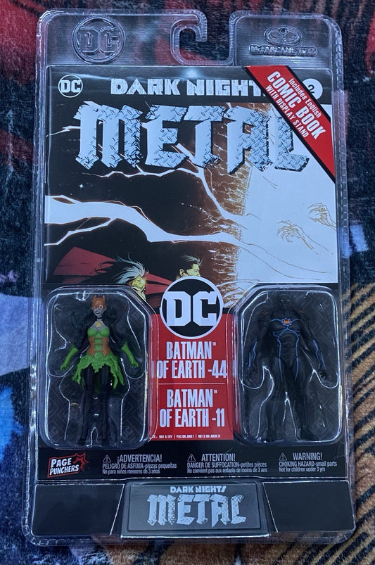DC Metal Dark Knight Comic Book With Figures From Earth 44 And Earth 11
