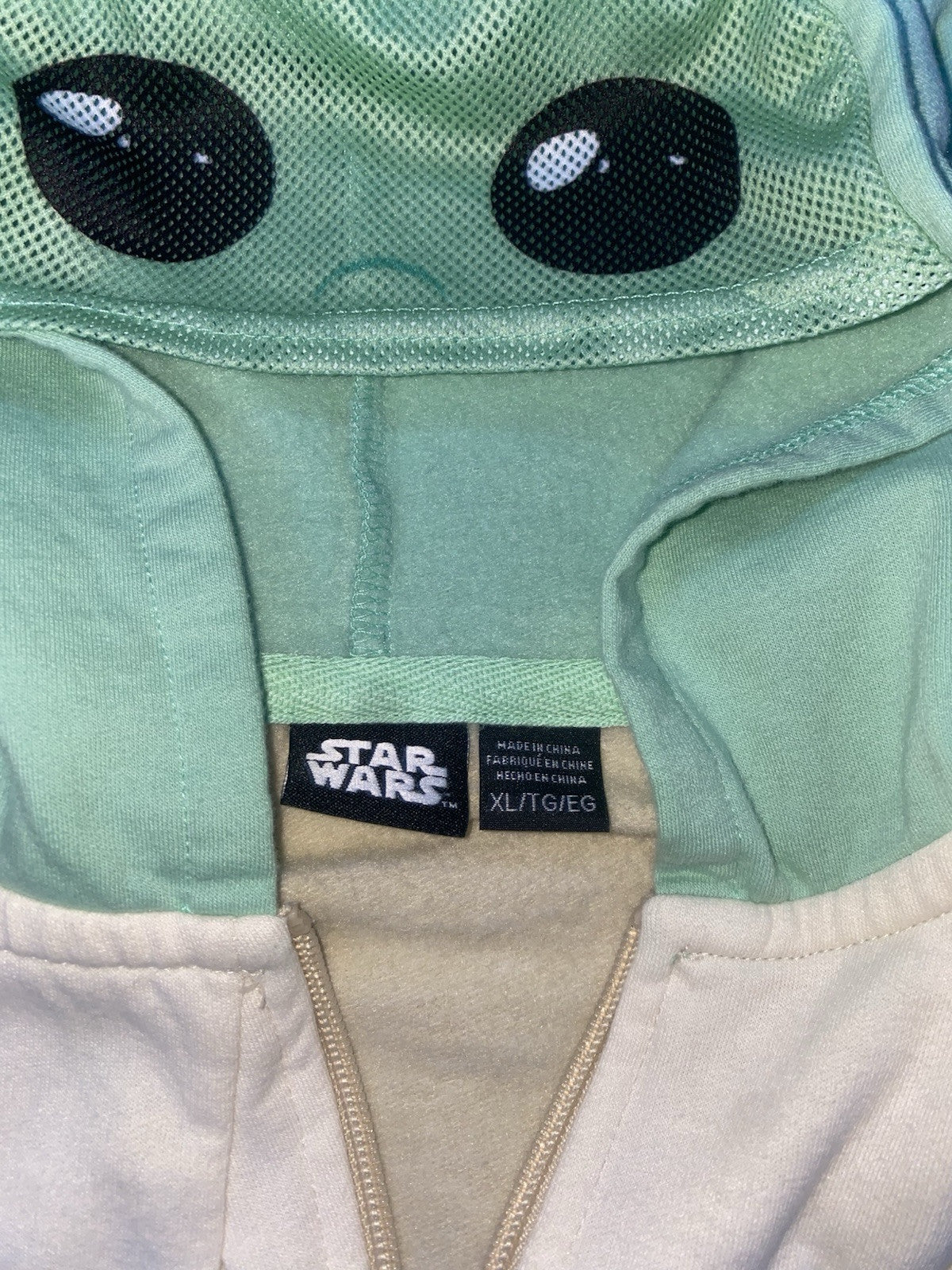 Disney Star Wars Grogu Baby Yoda Mandalorian Full-Zip Hoodie Youth Size: XL