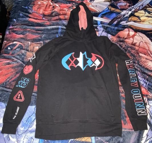 Six Flags DC Batman Harley Quinn Women Black Pink Blue White Logo Hoodie Size: M