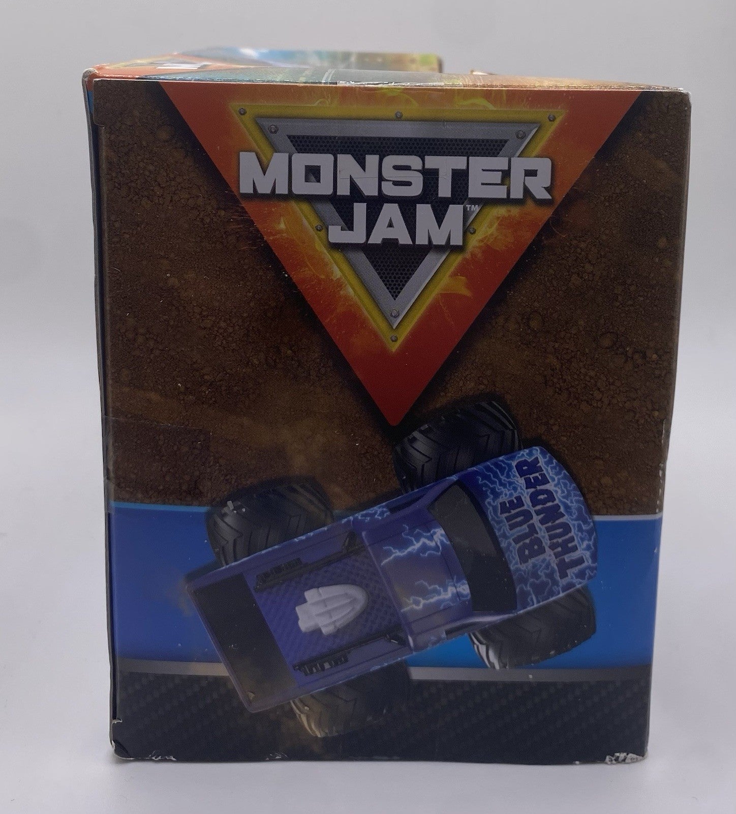 Monster Jam Blue Thunder Rev 'N Roar! 1:43 Scale Ages 3+