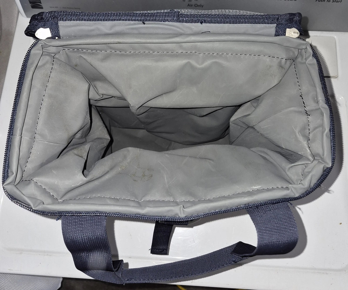 Eddie Bauer Unisex-Adult Bygone Backpack Cooler, Med Indigo Regular ONESZE