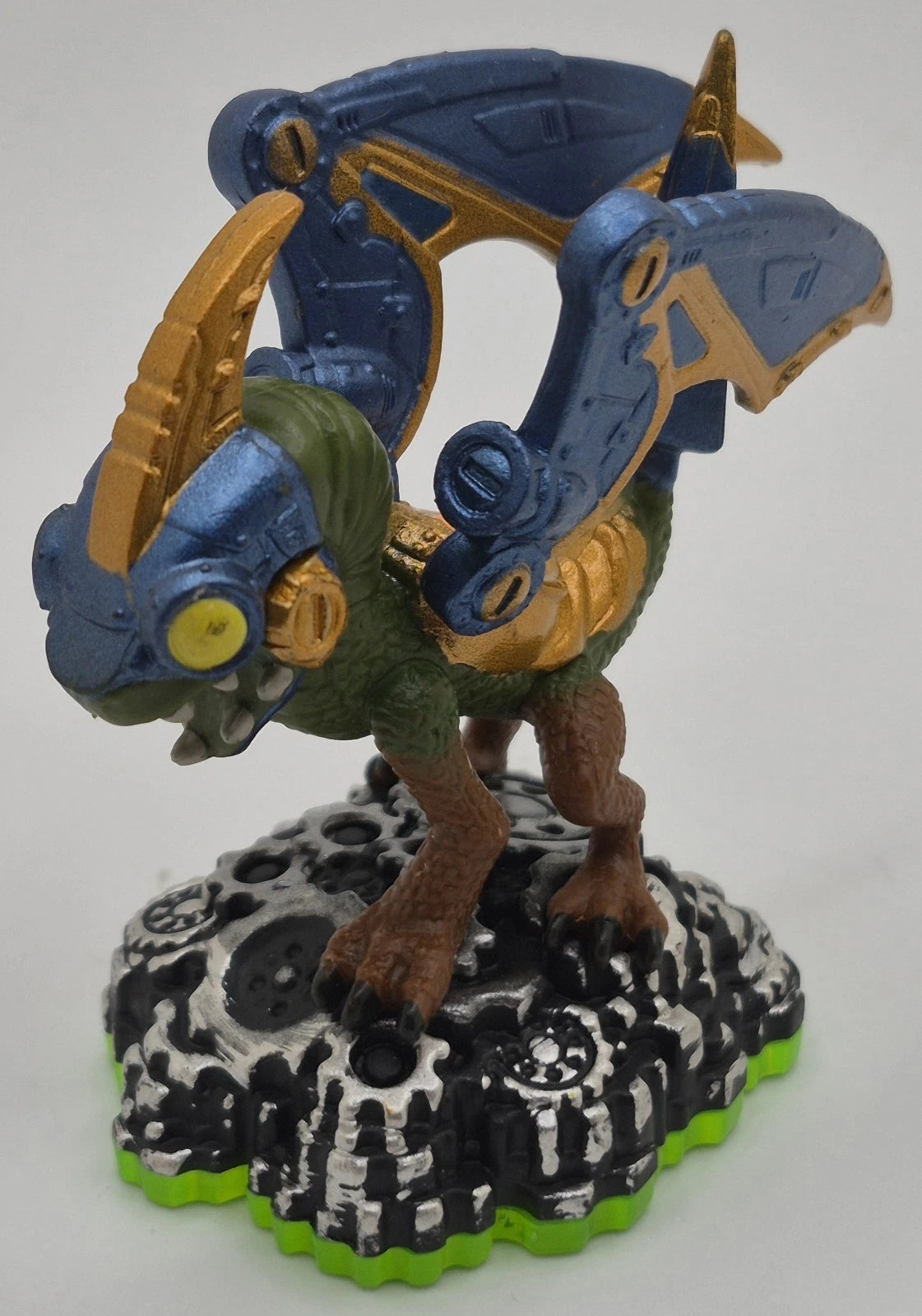 Skylanders Giants DROBOT Lightcore Figure